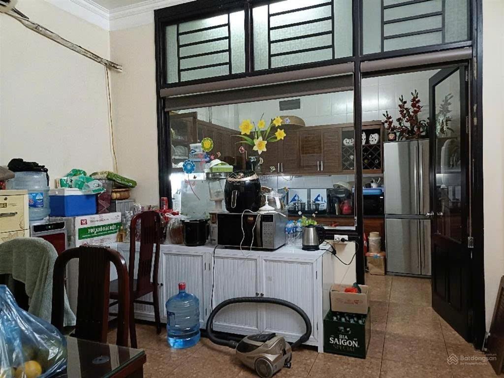 Nguyễn văn cừ  bồ đề  ái mộ  60m2 dân xây 4 tầng 11,4 tỷ còn thương lượng