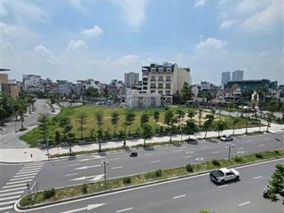 Hot! chủ nhà ngộp giá cần bán gấp  nhà mặt phố nguyễn gia bồng  sát hồng tiến  66m2 lô góc