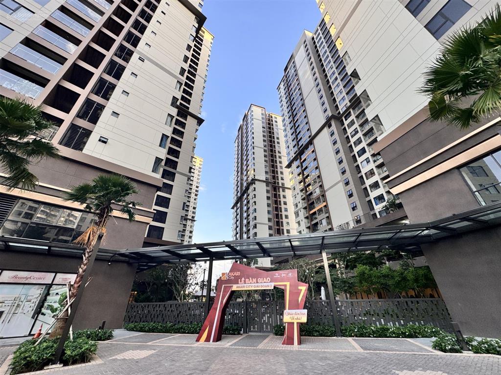 Giỏ hàng full căn hộ mới 100% tại akari citybàn giao 2025, đã có thông báo làm sổ mt đại lộ vvk