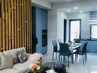 Nhà 2 tầng siêu đẹp gần chợ bình chánh, giá tốt.