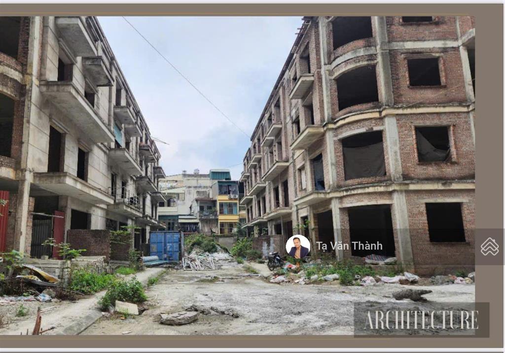 Bán shophouse imperia 360 giải phóng 100m2, mt 5m thang máy, 32 tỷ, 5 tầng.  0983 968 ***