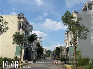 Đất hướng tây, sạch đẹp dân đông, 4x14m sổ riêng sẵn  giá chính chủ rẻ