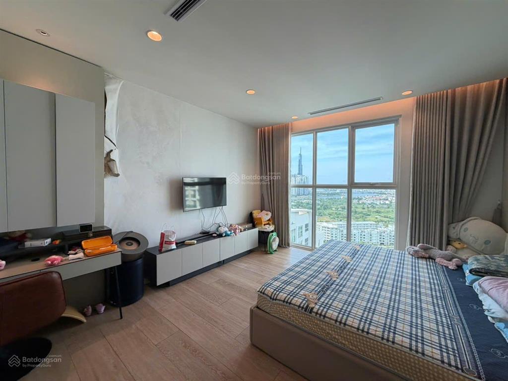 Cho thuê 4pn duplex sadora  215m2  nội thất cao cấp