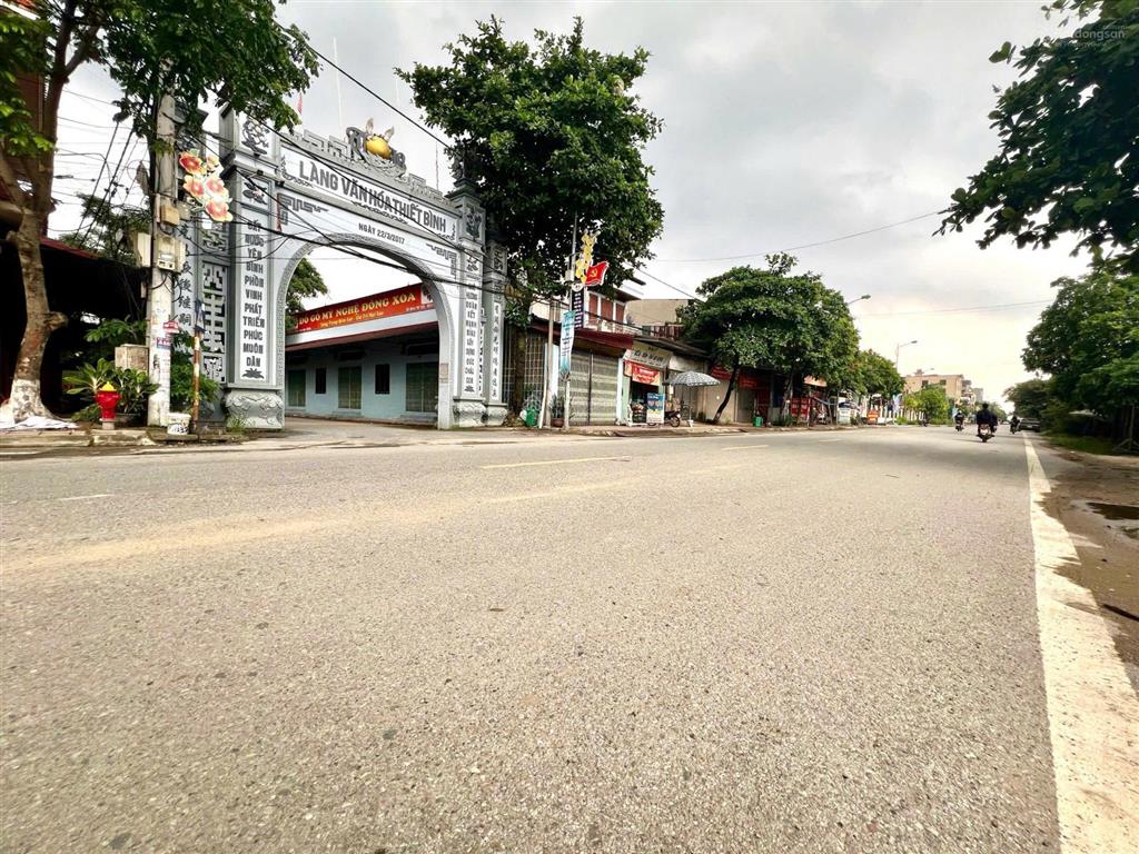 Giá tốt chốt liền tay! bán nhanh lô đất trục kinh doanh tại vân hà đông anh shcc giá 4x tr/m2