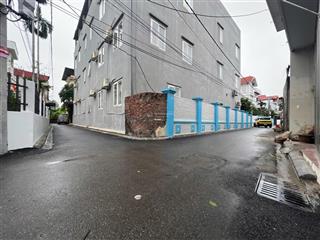 Nhỉnh 4 tỷ sở hữu ngay lô góc 50,8m2 shcc oto đỗ đất tại xóm ba chữ, vân nội, đông anh.