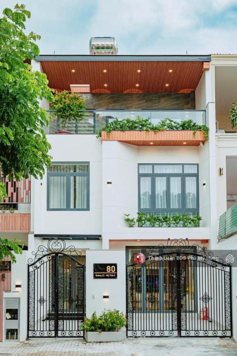 Giỏ hàng nhà phốbiệt thự liền kề phú mỹ hưng. dt 7x18m, 6x18.5m. giá giao dịch từ 30 tỷ. em luân