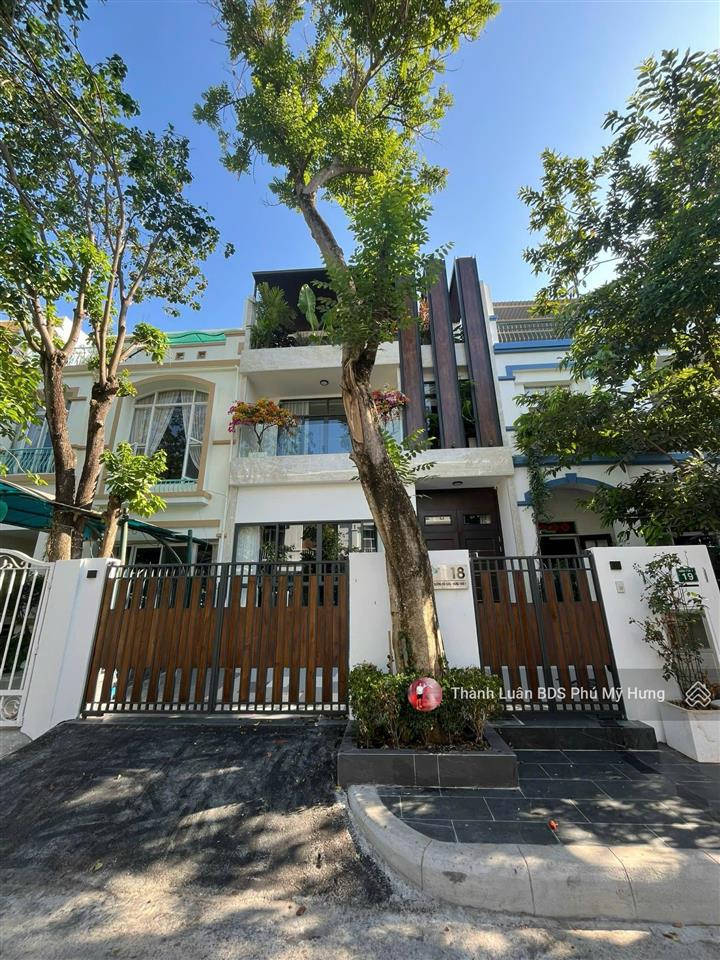 Giỏ hàng nhà phốbiệt thự liền kề phú mỹ hưng. dt 7x18m, 6x18.5m. giá giao dịch từ 30 tỷ. em luân