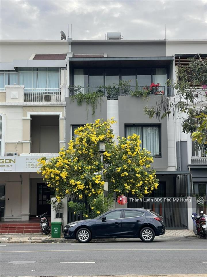 Giỏ hàng nhà phốbiệt thự liền kề phú mỹ hưng. dt 7x18m, 6x18.5m. giá giao dịch từ 30 tỷ. em luân