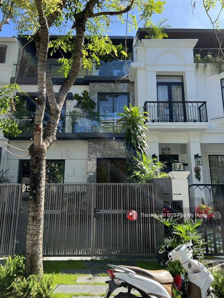 Giỏ hàng nhà phốbiệt thự liền kề phú mỹ hưng. dt 7x18m, 6x18.5m. giá giao dịch từ 30 tỷ. em luân