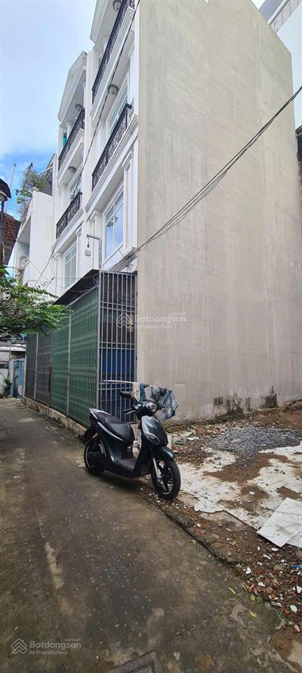 Bán lô đất đẹp 45m2 p25, bt vị trí đắc địa, chỉ vài bước ra mặt tiền, 5 phút tới q1.