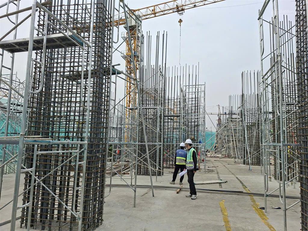 Bán căn 2 phòng ngủ tầng 15 diện tích 76m2 thanh toán theo tiến độ của chủ đầu tư   0979 045 ***