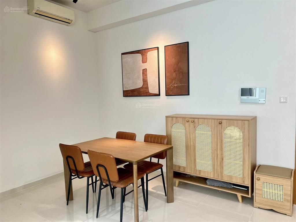 Bán căn hộ hai phòng ngủ the vista giá tốt 8.3 tỷ còn thương lượng. 0902 835 *** (zalo)