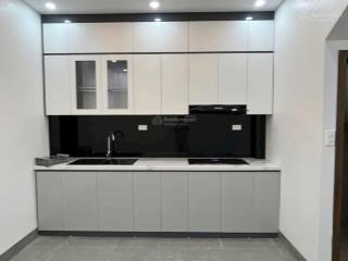 Cần bán gấp căn nhà 4 tầng gần học viện chính sách cách đại lộ thăng long 1km