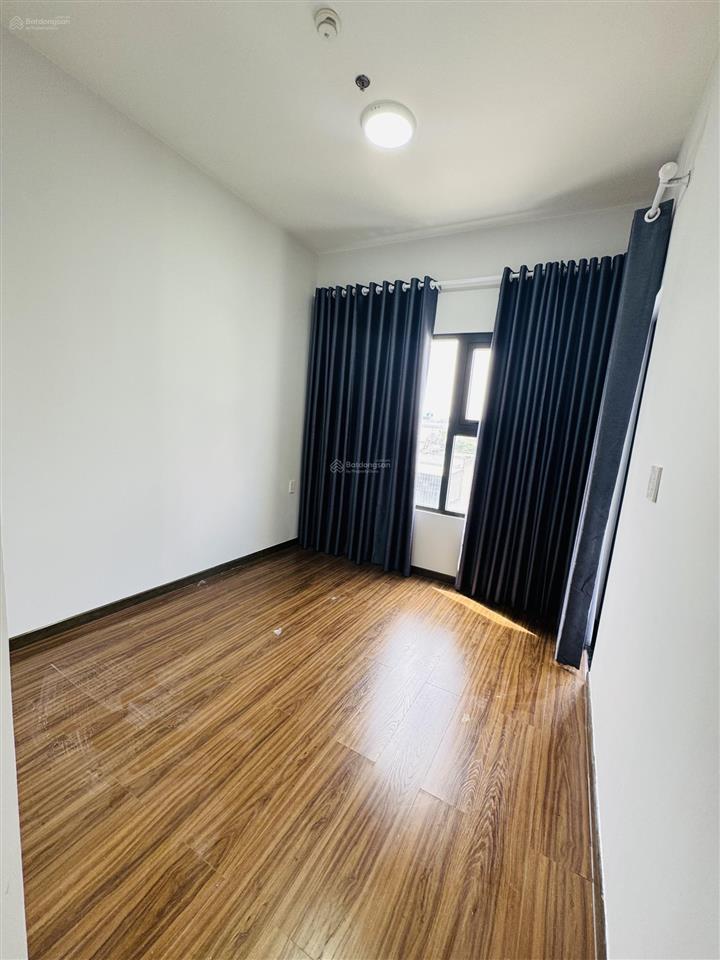 Cho thuê căn hộ charm city ngay vincom dĩ an, cạnh thủ đức, 70m2 2pn 2wc nhà trống có rèm 5triệu5