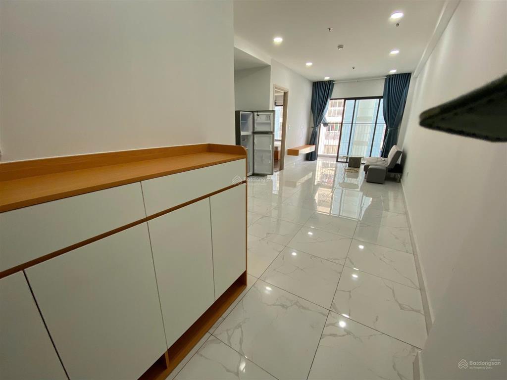 Cho thuê căn charm city ngay vincom dĩ an full nội thất thiết kế 70m2 2pn 2wc ban công view hồ bơi