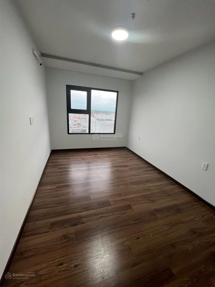Cho thuê căn hộ charm city 3pn 3wc nhà trống có rèm, nội thất cơ bản chủ đầu tư, cho thuê 7tr3