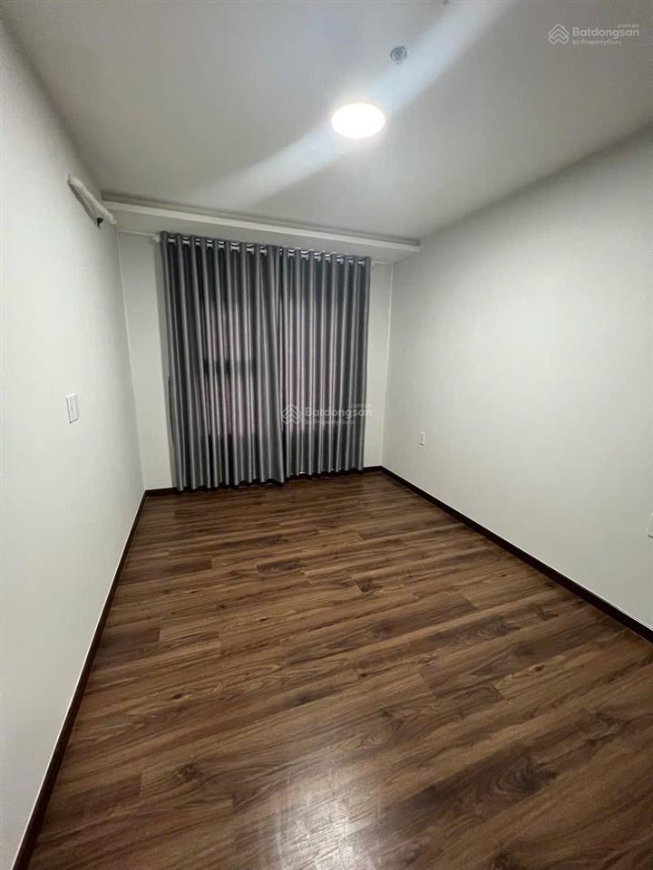 Cho thuê căn hộ charm city 3pn 3wc nhà trống có rèm, nội thất cơ bản chủ đầu tư, cho thuê 7tr3