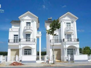 Đất nền cách sân bay quốc tế long thành 2.5km. vị trí đẹp cắt lỗ 30  40%.  0937 352 ***
