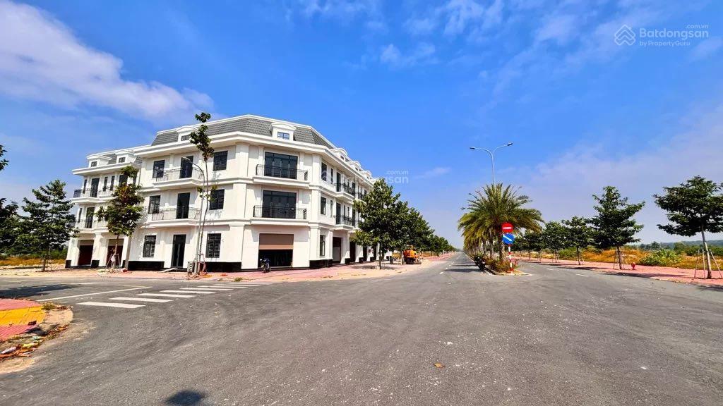Chuyên hàng ngộp mega city 2 nhiều vị trí gần tttm, đường 15m, 17m, 24m, 32m.  0937 352 ***