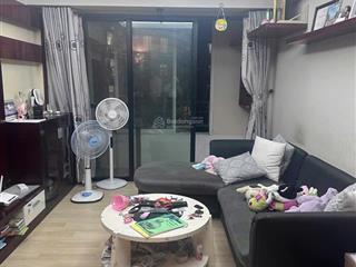 Chính chủ cần bán gấp căn hộ catavil an phú căn góc diện tích 68,5m2 có 2pn và 1wc.  0989 170 ***