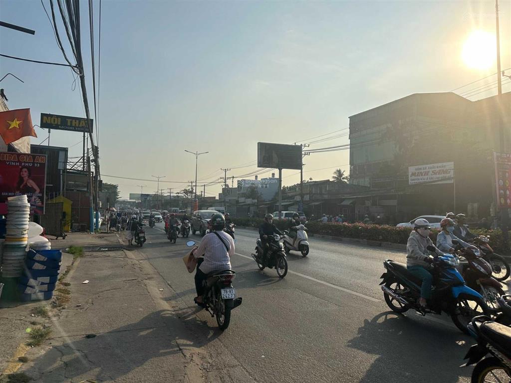 57m2 (5mx11m) đất mặt tiền đường lớn view kênh thông quốc lộ 13 sát bờ sông sài gòn sổ riêng thổ cư