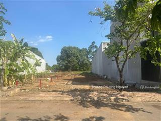 (6x19,55) 117,6m2 đất có 60m2 thổ cư, khu dân cư cách quốc lộ 13 500m, ngay sát bờ bao sông sài gòn