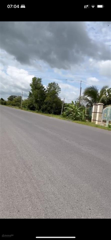 Kẹt tiền bán gấp đất mặt tiền hồ chí minh diện tích 10x50m full thổ.