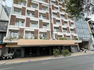 Cho thuê khách sạn đường lê thánh tôn quận 1 dt 25x30m, 1 hầm, 11 tầng có hồ bơi 750tr/th đã giảm