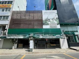 Nhà cho thuê nguyên căn mt lũy bán bích. dt 15x20m. 1 trệt 2 lầu trống suốt. vị trí đẹp.