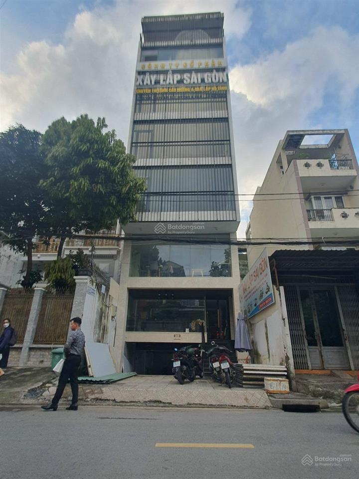 Nhà cho thuê mt thăng long, p. 4. dt 7x20m. hầm trệt 4 lầu. sàn suốt. thang máy đầy đủ. giá 80tr