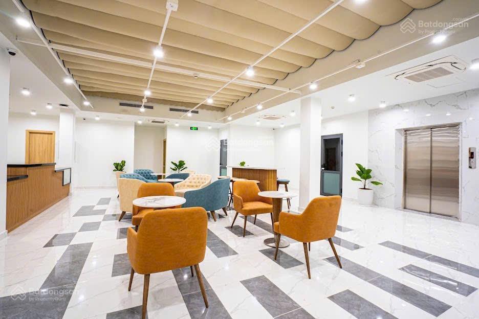 Tòa nhà 187 nguyễn văn trỗi, phường 10. vị trí tiềm năng thương hiệu. dt 20x25m. hầm 4 tầng.