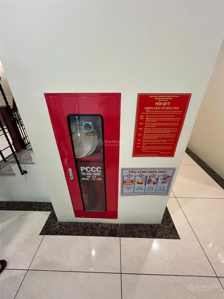 Cho thuê nguyên tòa đường nguyễn đình chính, phường 15. dt 13,5x25m. hầm  8 tầng. full hệ thống