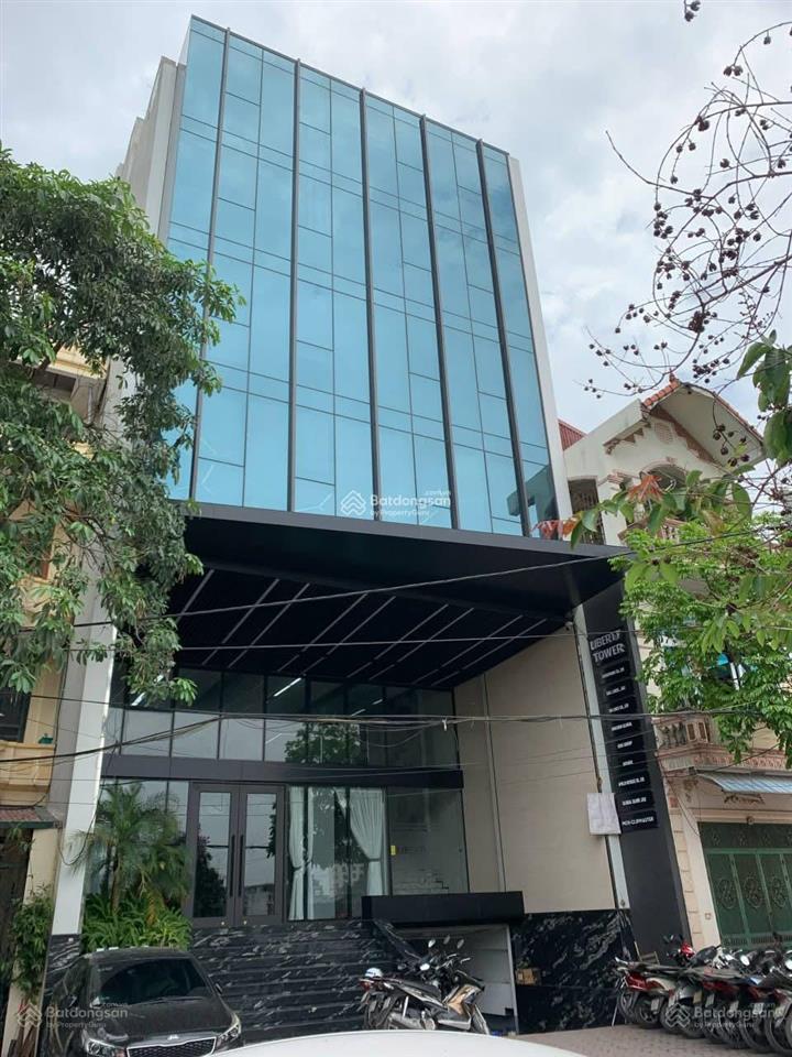 Cho thuê nguyên tòa khu sân bay, phường 2. dt 9x18m. hầm, trệt, 4 lầu. sàn trống suốt. sẵn pccc