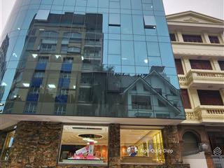 Bán tòa văn phòng hoàng quốc việt 9 tầng thang máy, vỉa hè rộng 3m, lô góc, gara 2 chiếc 0988 874 ***