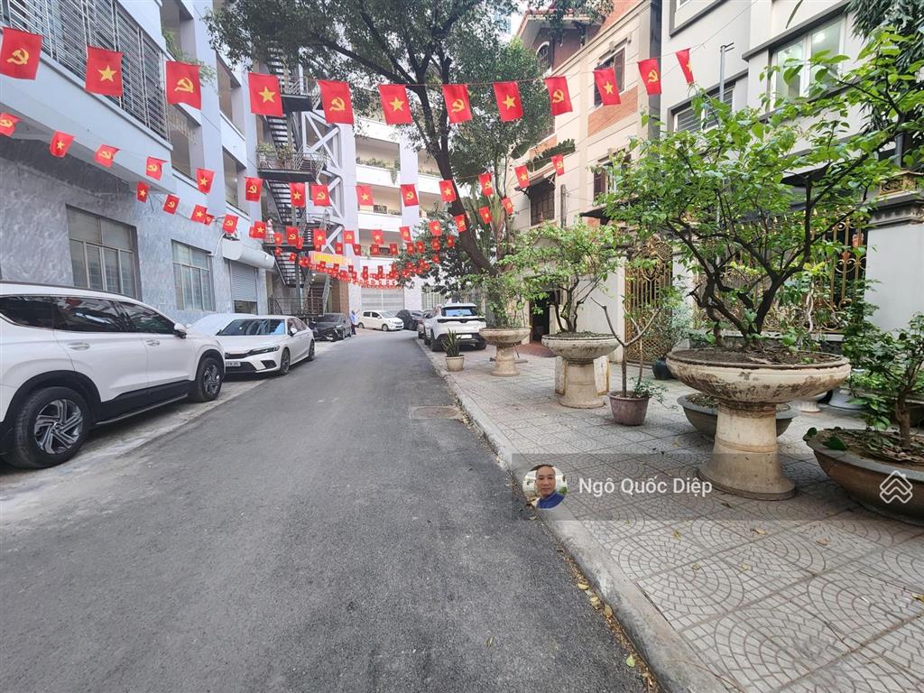 Chính chủ nhờ bán mảnh đất siêu đẹp xuân đỉnh, ô tô tránh, kinh doanh, 2 thoáng 0988 874 ***
