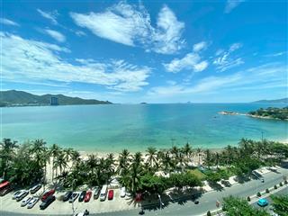 Bán căn hộ góc biển 1102 toà oc1a mường thanh viễn triều nha trang. giá 4tỷ850