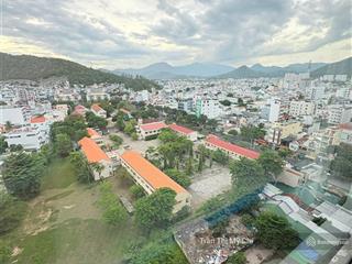  bán căn hộ góc 12 toà oc3 , 3pn , dt 88m2 mường thanh viễn triều nha trang.