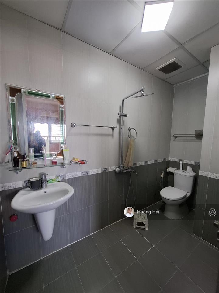 Bán chcc việt hưng 97m2 3pn, 2wc ban công đông nam cực mát giá 5,89 tỷ