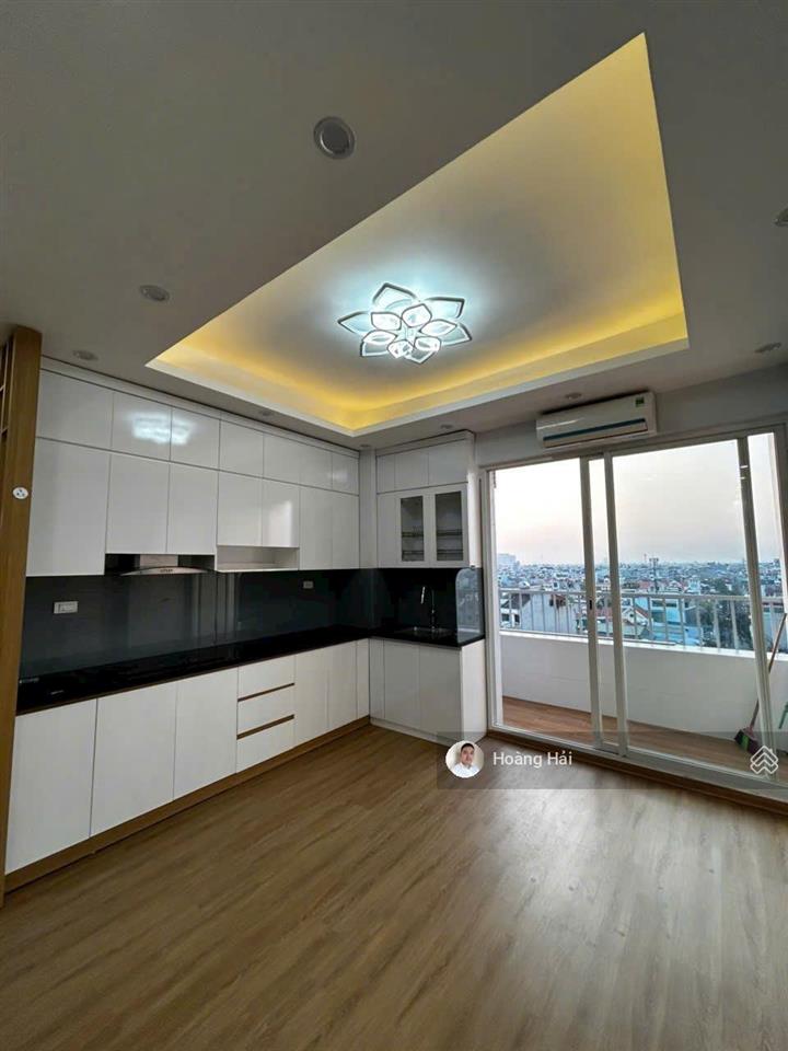 Bán chcc kđt việt hưng diện tích 76m2 2pn/1wc nhà đẹp thoáng mát, giá 4,69 tỷ