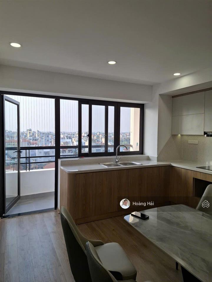 Siêu phẩm việt hưng thang máy căn góc 2 phòng ngủ full nội thất