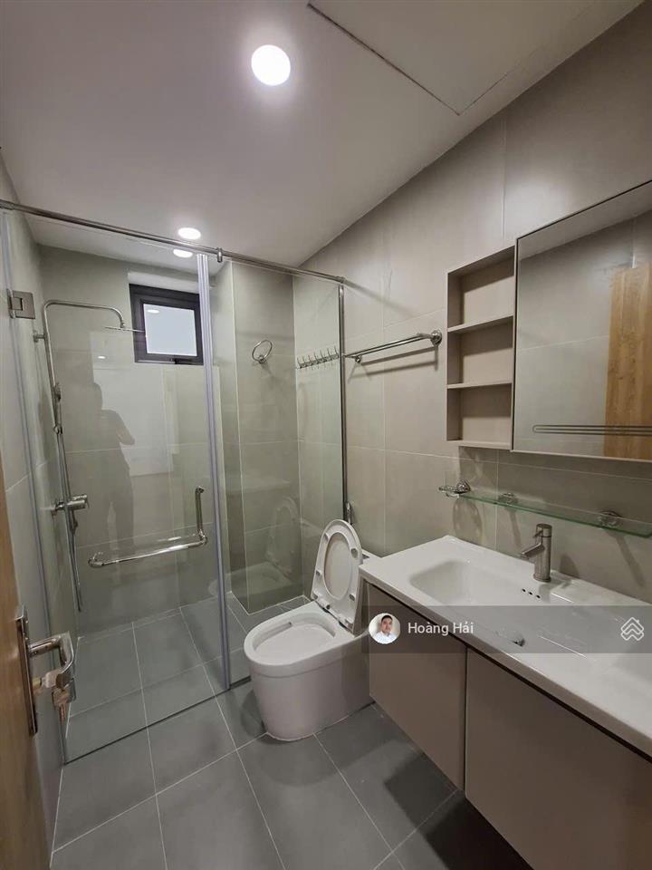 Siêu phẩm việt hưng thang máy căn góc 2 phòng ngủ full nội thất