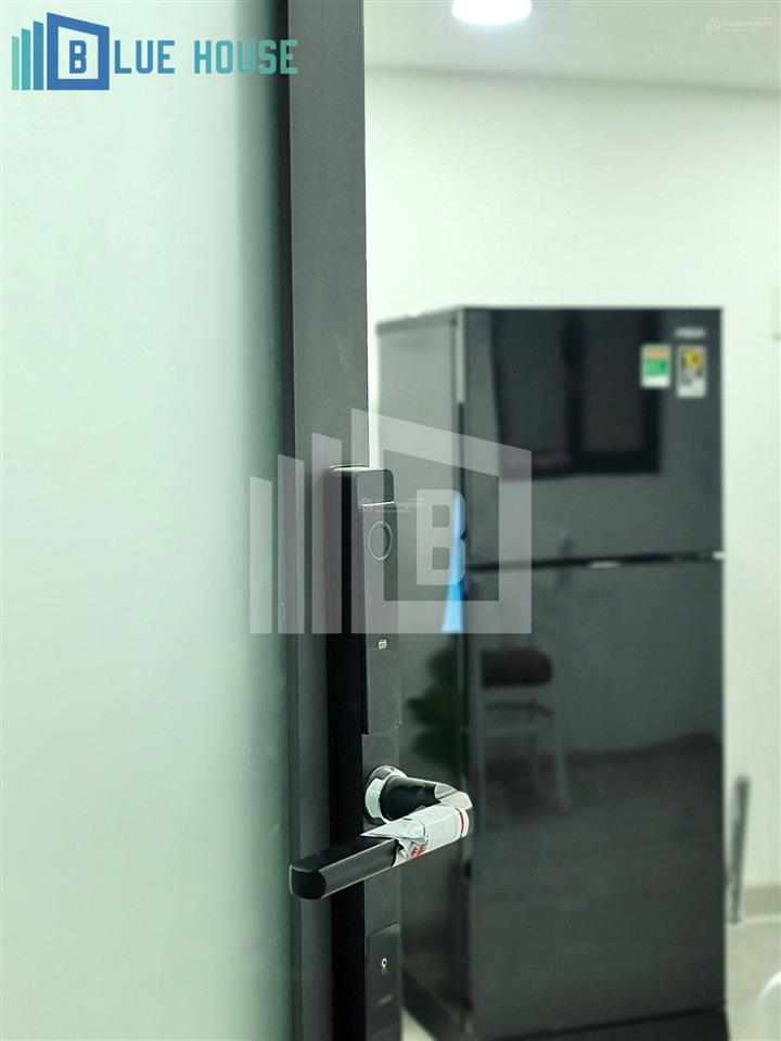 Duplex 2 phòng ngủ riêng  full nội thất  trung tâm quận 1  đối diện chợ bến thành