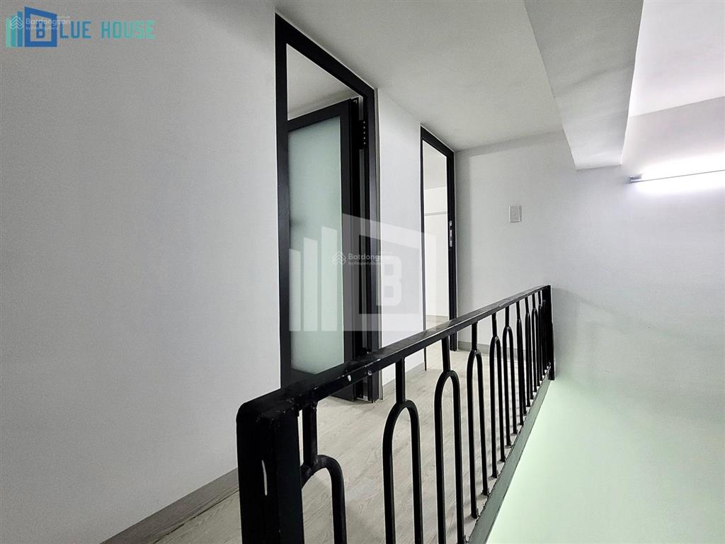 Duplex 2 phòng ngủ riêng  full nội thất  trung tâm quận 1  đối diện chợ bến thành
