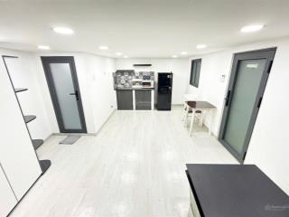 Cho thuê nhà trọ 2pn, 10 triệu vnd, 55m2 tại phó đức chính, q1, hcm, giá tốt hàng hiếm