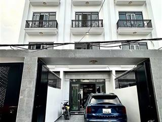 Nhà thiên lôi  vĩnh niệm, 141m 4 tầng, sân cổng, thang máy, giá 8.9 tỉ