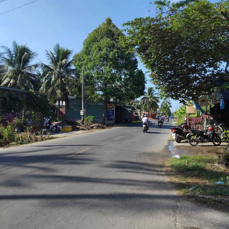 Bán đất mặt tiền đường liên xã Phước Long.Cách TL884 chỉ 500m