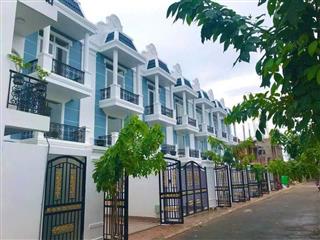 Bán nhà 1 trệt 1 lửng 1 lầu phường Phú Tân.Cách đại lộ đồng khởi 300m