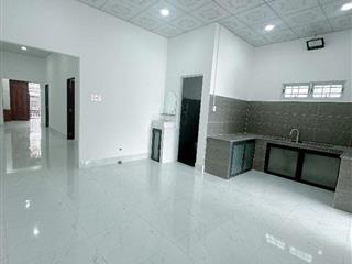 Bán nhà cấp 4 mới xây phường Phú Khương,cách Nguyễn Huệ 150m