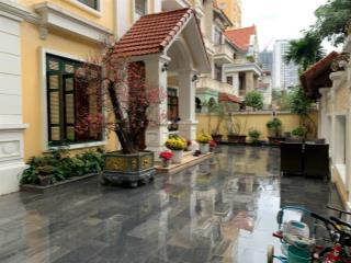Bán nhà biệt thự 5pn, 4wc, 210m2 ở dịch vọng, cầu giấy, hà nội, 87 tỷ vnd