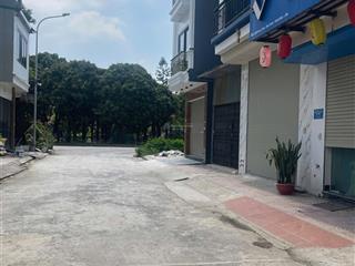 Bán đất lô góc dịch vụ 16ha di trạch hoài đức, đầu tư, tòa vp, xây ở, dt 150m2, mt 6m, giá 10 tỷ